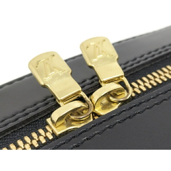 Louis Vuitton Pont Neuf Epi Handbag - Picture 8 of 9